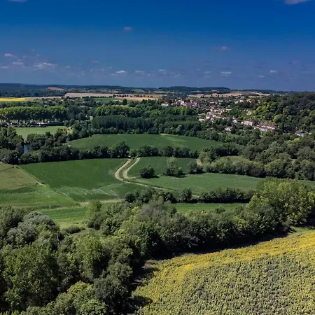 La Maison Sur La Colline Hébergement de vacances Aubeterre-sur-Dronne