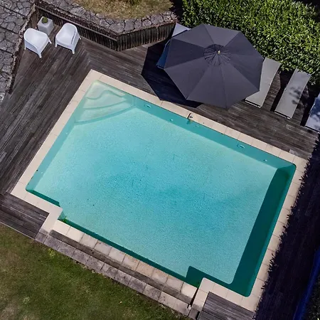 Holiday home La Maison Vers La Coline Aubeterre-sur-Dronne