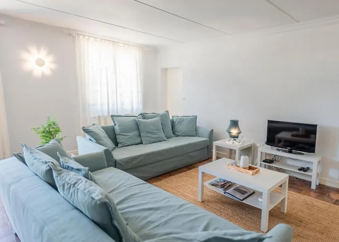 La Maison Sur La Colline *