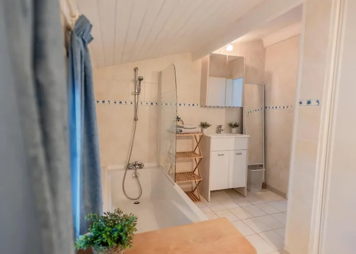 La Maison Sur La Colline Сasa de vacaciones