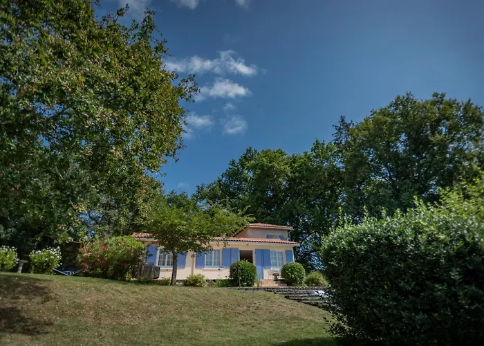 Сasa de vacaciones La Maison Sur La Colline Aubeterre-sur-Dronne